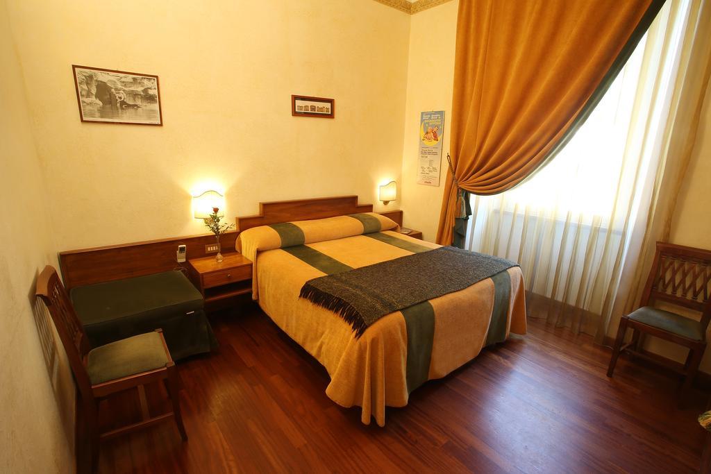 Al Colonnato Di San Pietro Bed and Breakfast Rom Eksteriør billede