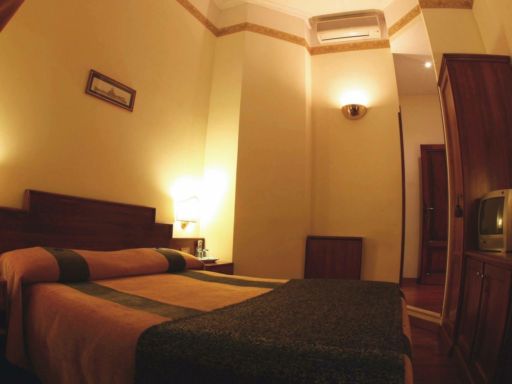 Al Colonnato Di San Pietro Bed and Breakfast Rom Eksteriør billede